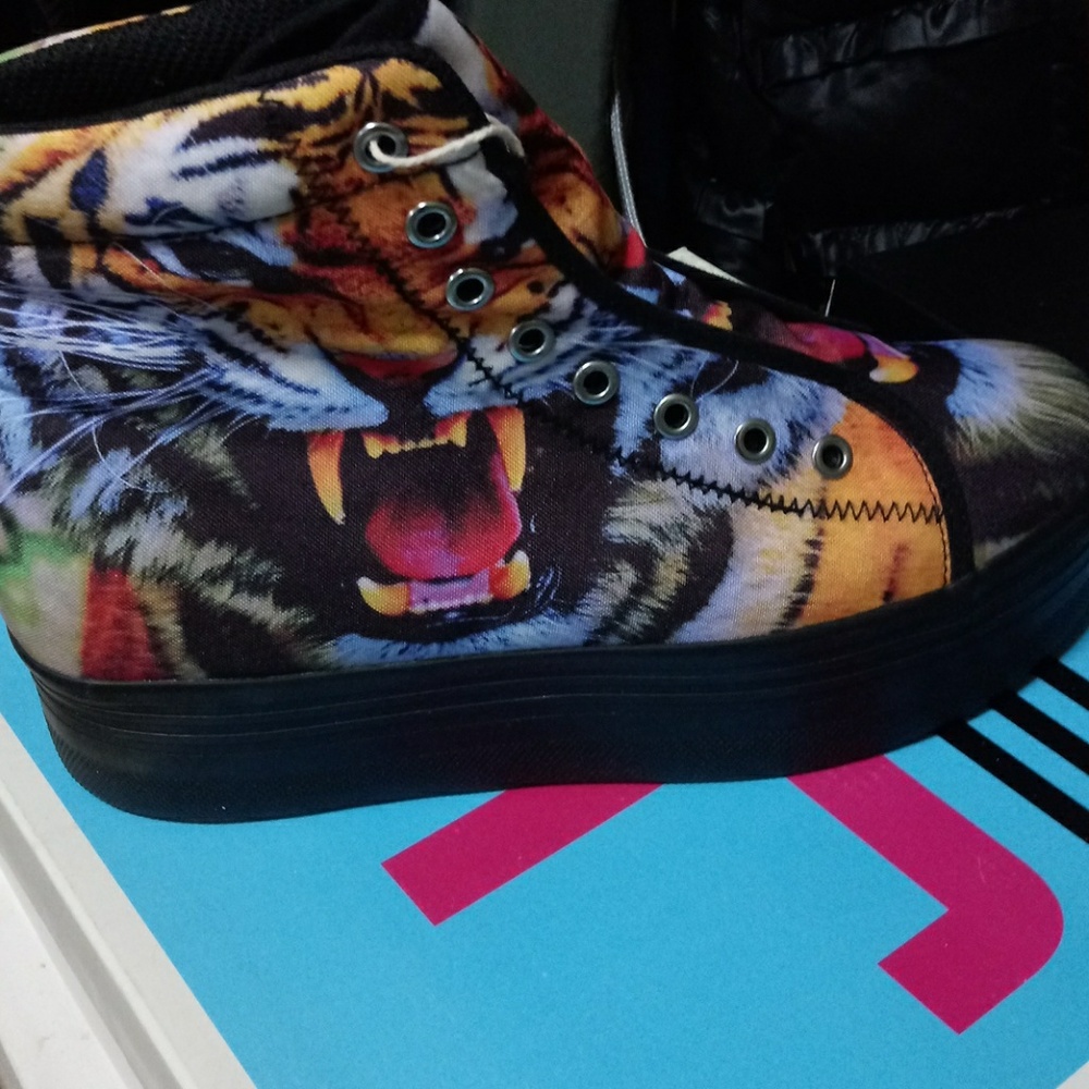 High top platform sneakers